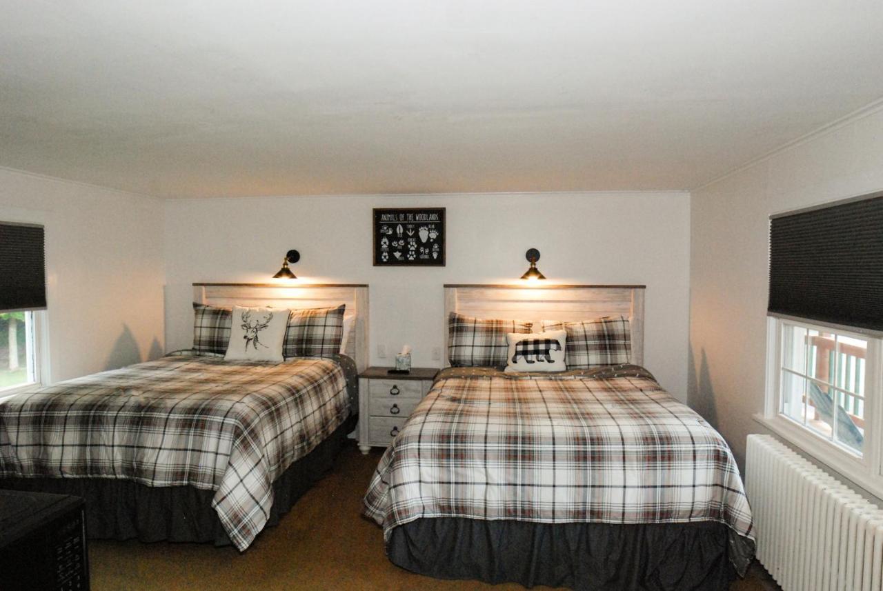 Maple Leaf Lodge Schroon Lake Exterior foto